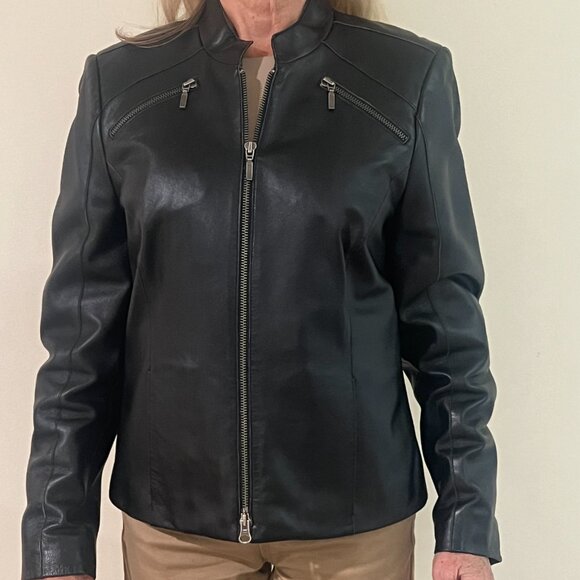 Ladies Black Leather jacket with pockets, made by Caslon, size Petite Small - Picture 4 of 11
